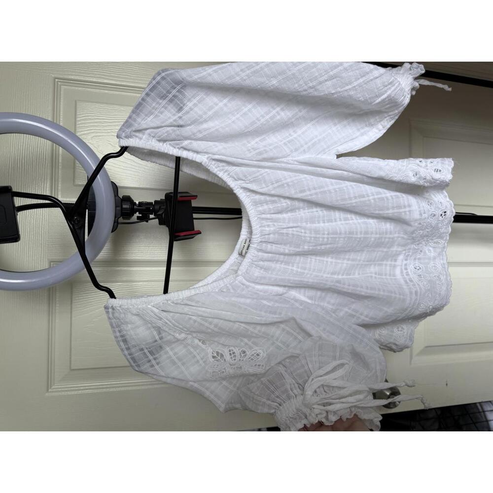American Eagle White Off-Shoulder Top